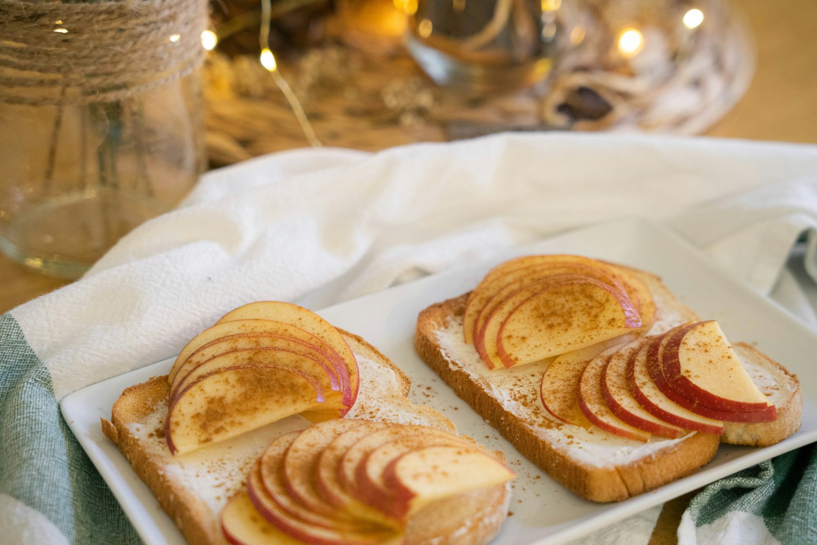 Apple Cinnamon Toast